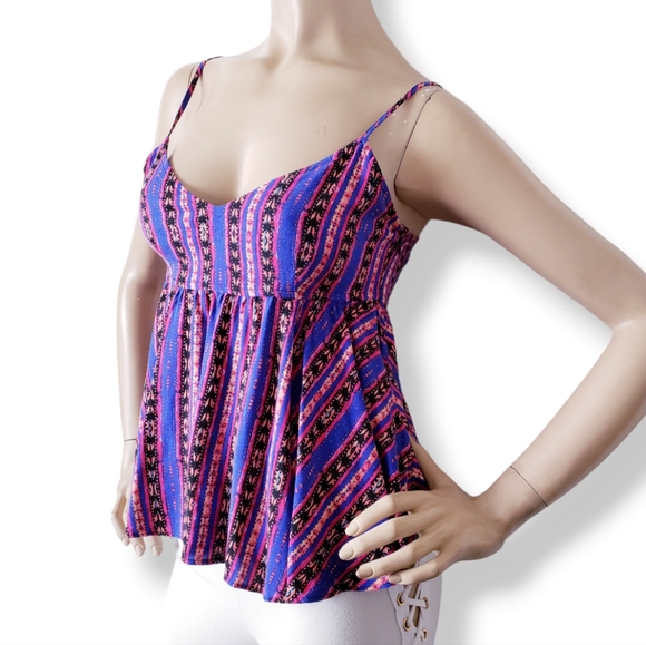 Forever 21 Multicolored Tribal Geometric Open Back Blouse - Picture 5 of 8